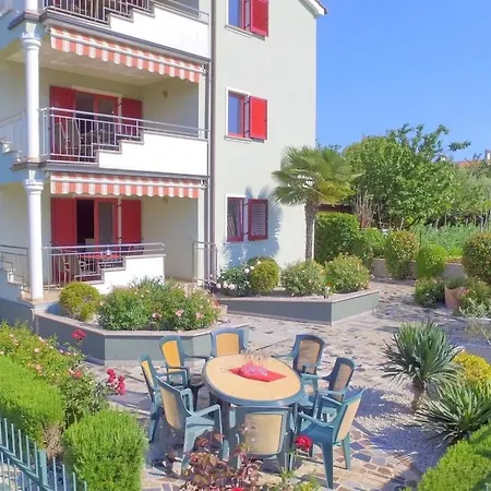 One-bedroom * بوريتش