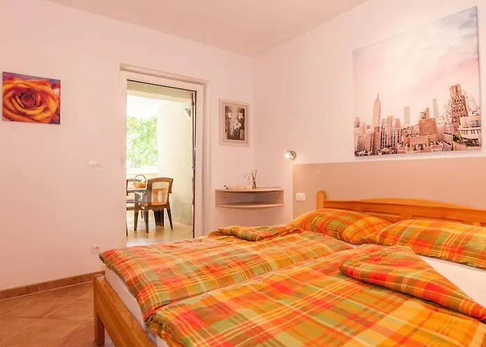 One-bedroom بيت للعطل *